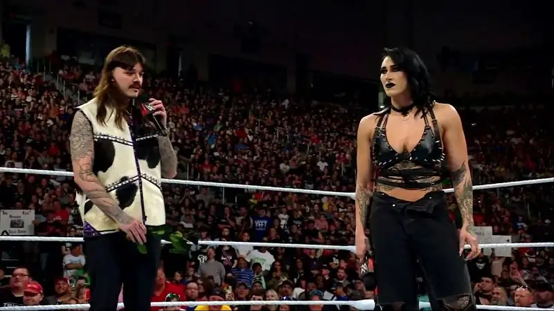 screenshot 00c57a wwe monday night raw 15th july 2024