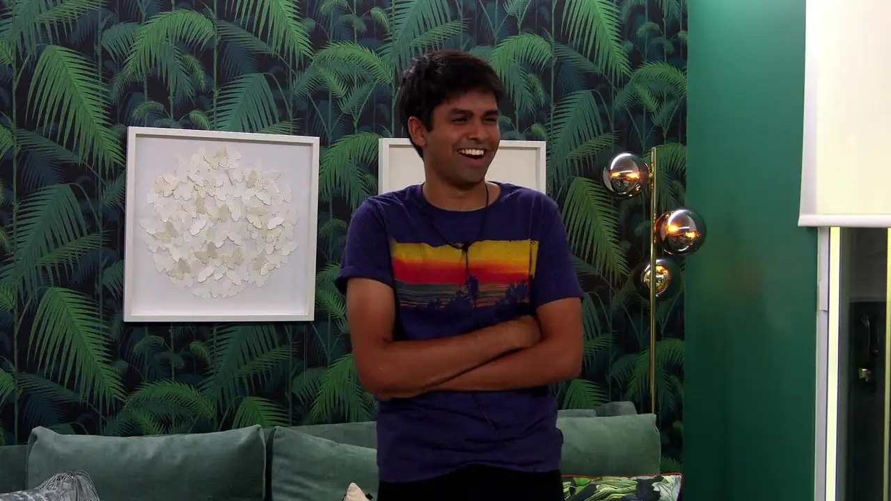 The Cirlce season 1 scene 1