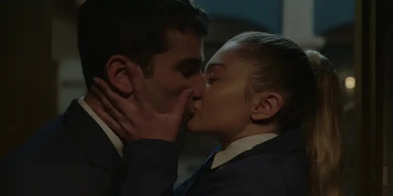 download the boarding school: las cumbres - amazon original (2023) season 3 dual audio {hindi-english} 480p | 720p | 1080p web-dl