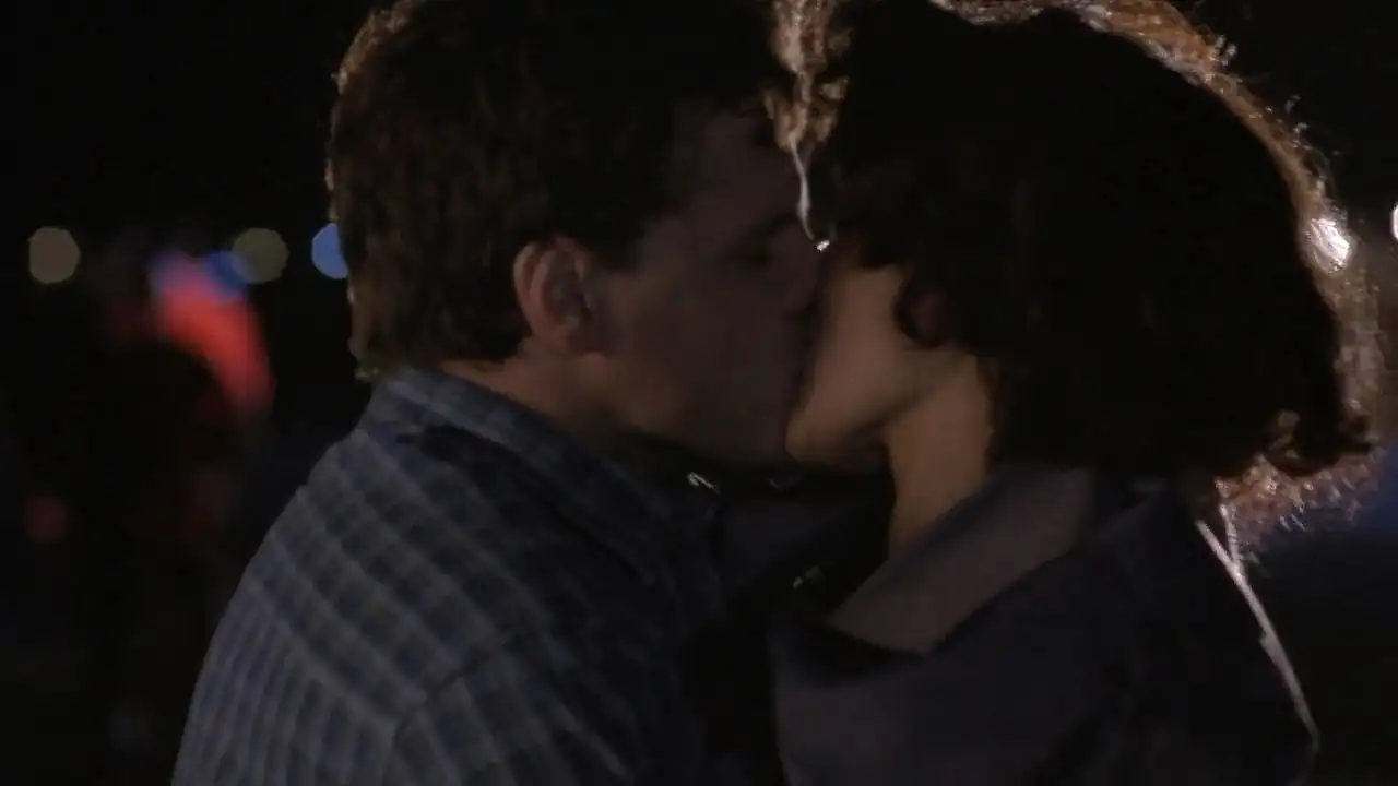 download turbulence 2: fear of flying (1999) dual audio {hindi-english} 480p [350mb] | 720p [900mb]