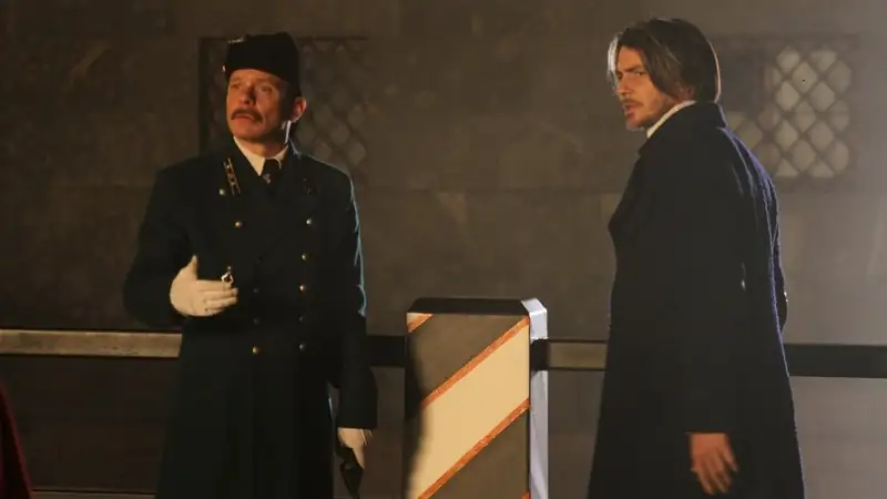 download sherlock: the russian chronicles (season 1 - complete) hindi-dubbed (org) all episodes zee5 original web series 480p | 720p | 1080p web-dl