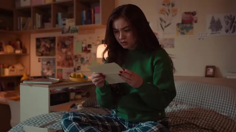 screenshot 0e2459 xo kitty season 1