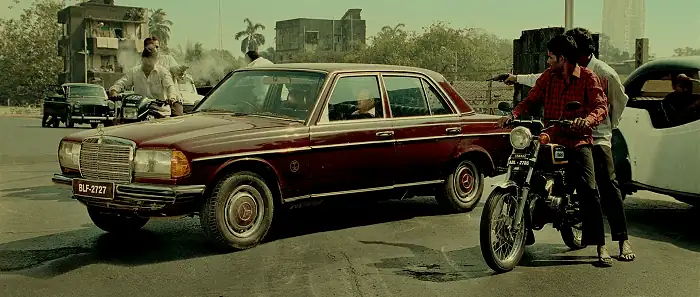 screenshot 0f8237 city of gold mumbai 1982