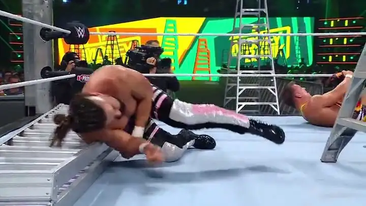 download wwe money in the bank (6th july - 2024) wwe special show 480p [1gb] | 720p [2gb] hdrip