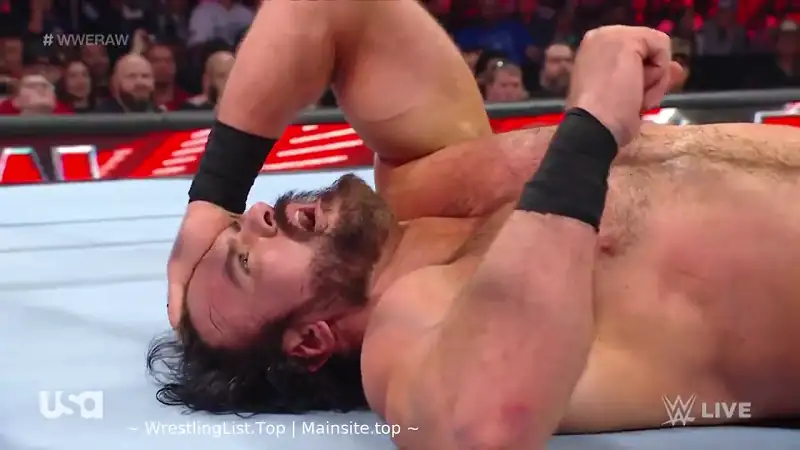 download wwe monday night raw - 29th january (2024) english full wwe show 480p [590mb] | 720p [1.4gb] hdrip