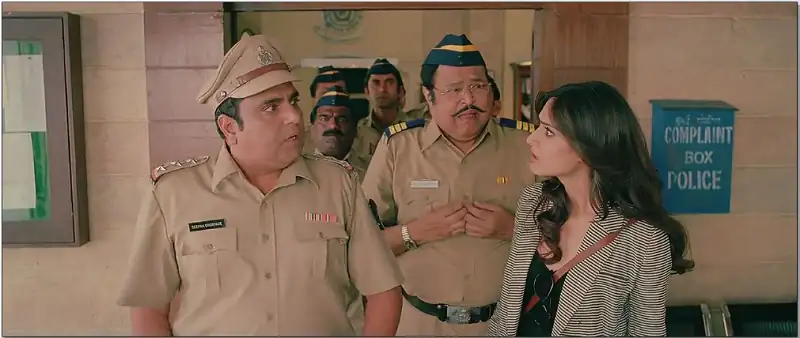 screenshot 1911ad phata poster nikhla hero 2013