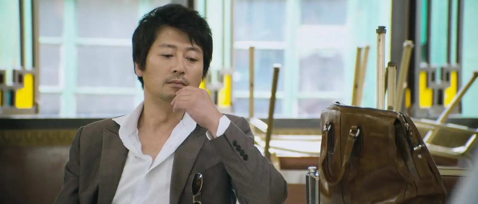 download the thieves (2012) dual audio [hindi + korean] web-dl 480p [520mb] | 720p [1.3gb] | 1080p [3gb]