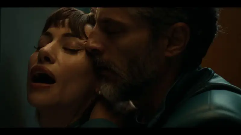 screenshot 21fa11 billionaires bunker 2025