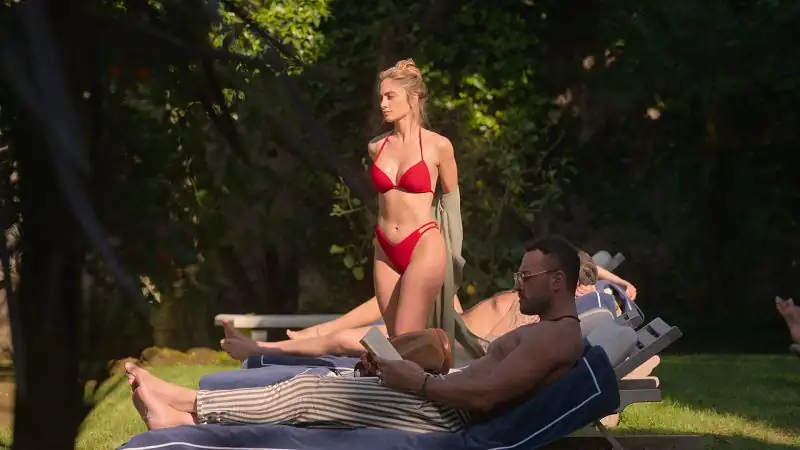 download deceitful love | netflix original (2024) season 1 multi audio {hindi-english-italian} complete web series 720p | 1080p web-dl