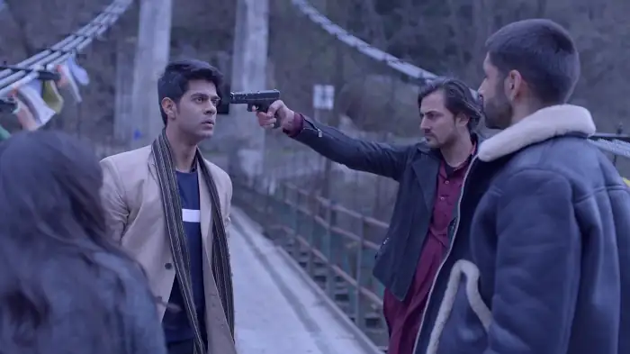 screenshot 2a12ab undekhi season 1