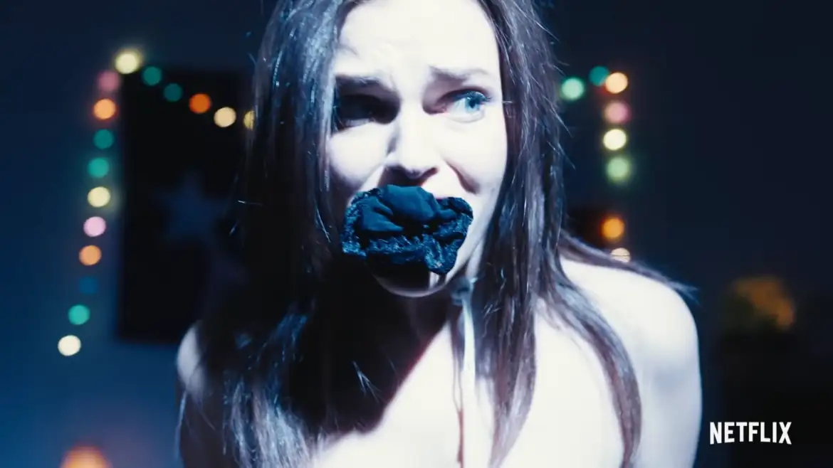 download [18+] cam (2018) english with subtitles 720p [800mb] [ bluray