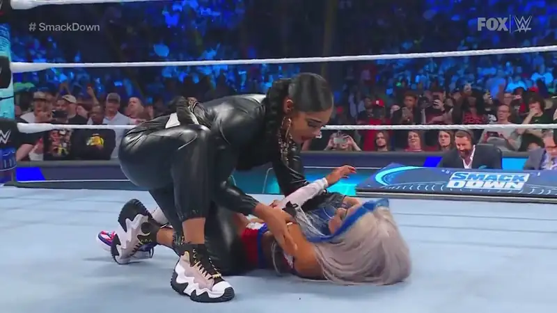 download wwe friday night smackdown - 19th may (2023) english full wwe show 480p [400mb] | 720p [800mb]