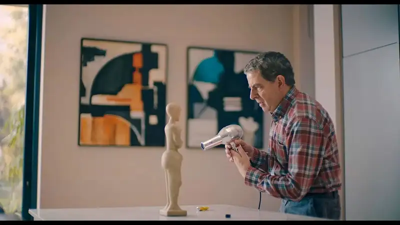 download man vs bee (season 1) dual audio [hindi + english] complete netflix web series 480p | 720p | 1080p web-dl