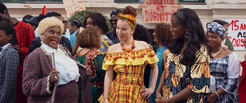 download striking the palace - petites mains (2024) web-dl dual audio {hindi-french} 480p [300mb] | 720p [800mb] | 1080p [1.8gb] amazon prime