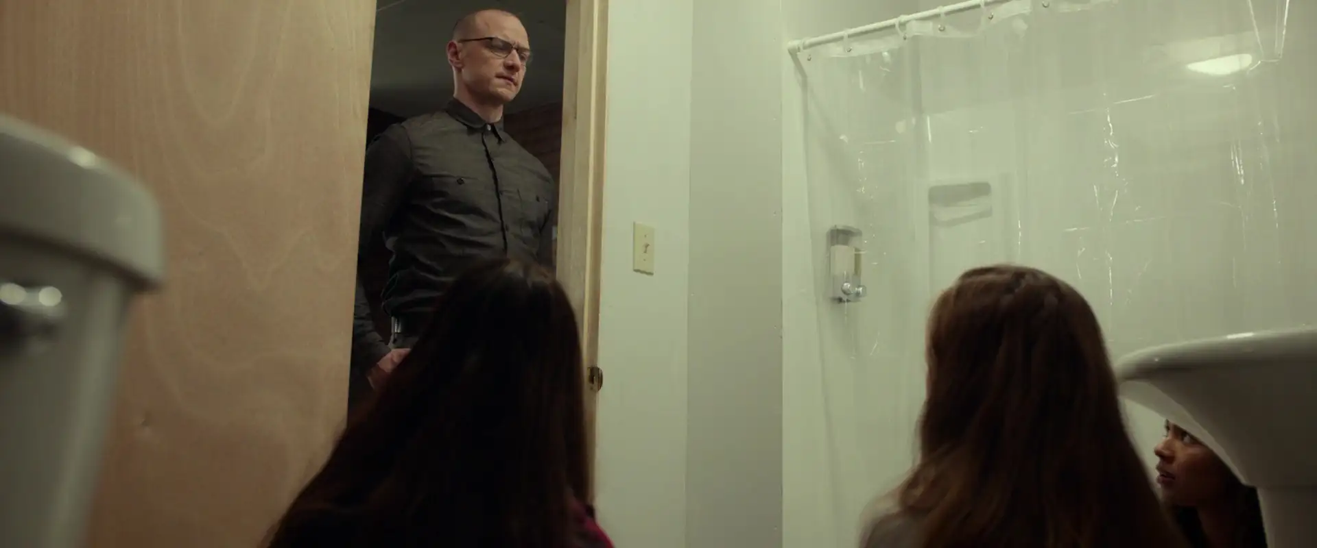 download split (2016) dual audio {hindi-english} web-dl 480p [350mb] | 720p [1gb] | 1080p [2.3gb]