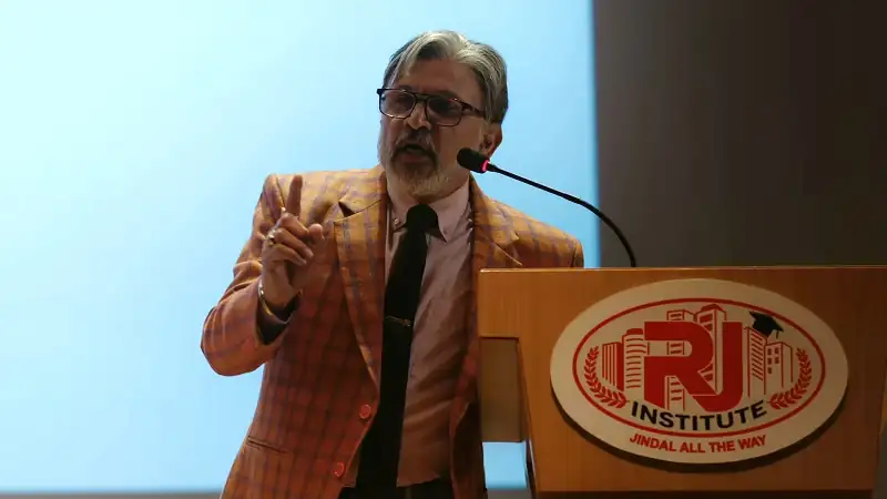 screenshot 375147 crash course season 1