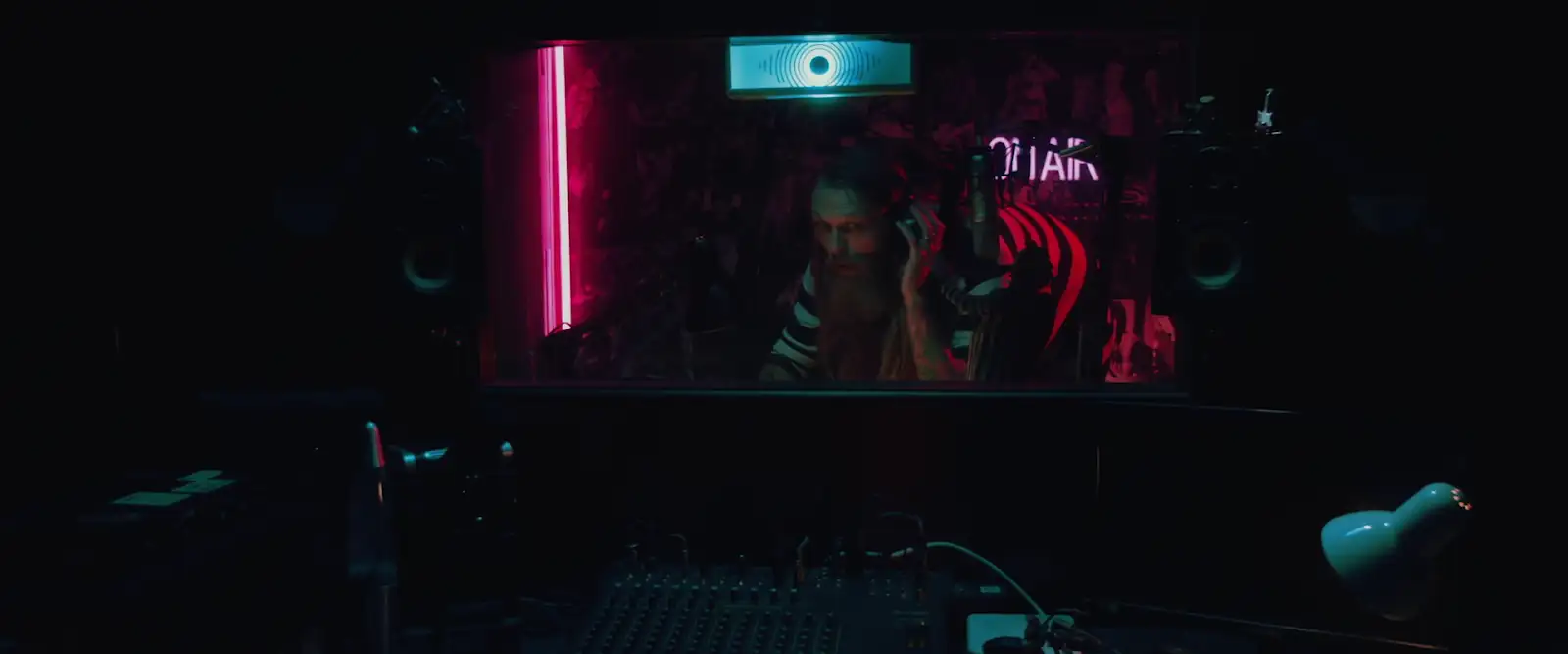 download a night of horror: nightmare radio (2019) {english with subtitles} full movie web-dl 480p [350mb] | 720p [850mb] | 1080p [2gb]