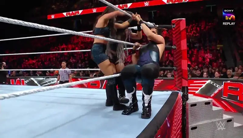 download wwe raw (6th november - 2023) hdrip dual audio {hindi-english} wwe special show 480p [1.2gb] | 720p [2gb] | 1080p [3gb]