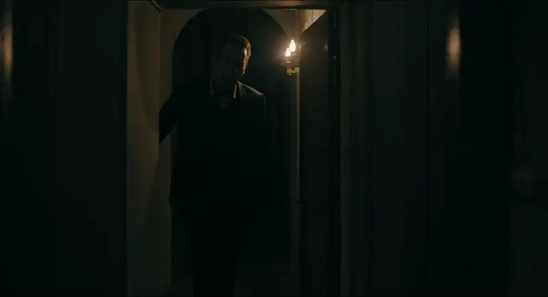 download monsieur spade (2024) season 1 [s01e06 added] english web series 720p | 1080p web-dl