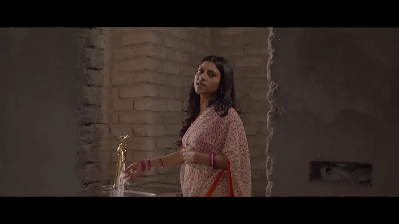 screenshot 3fdc69 netflix dolly kitty aur woh chamakte sitare 2020