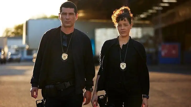 download criminal code (season 1 - 2) netflix | dual-audio (hindi-english) series 480p | 720p | 1080p web-dl