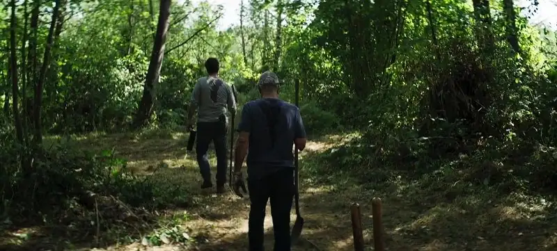 download the beehive (2023) dual audio {hindi-english} 480p [310mb] | 720p [1.1gb] bluray