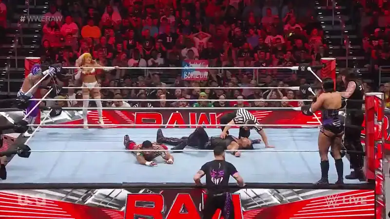 download wwe monday night raw - 1st may (2023) english full wwe show 480p [550mb] | 720p [1.2gb] hdrip