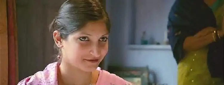 screenshot 47ec2c ankhon dekhi 2013