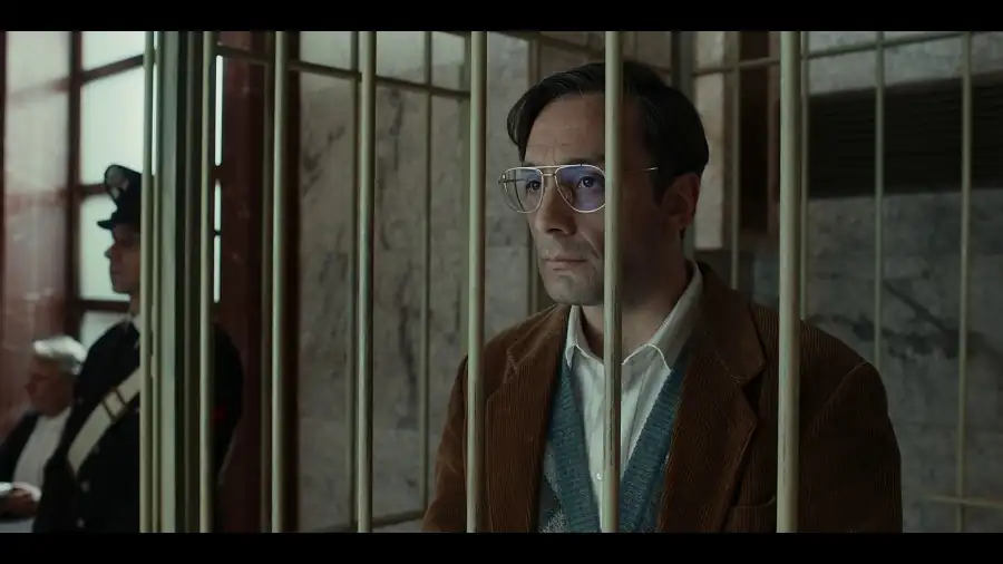 screenshot 495e27 netflix the monster of florence 2025