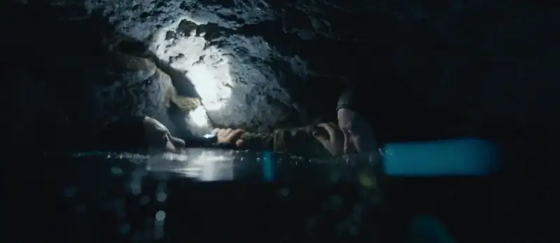 download the dive (2023) web-dl {english with subtitles} full movie 480p [300mb] | 720p [750mb] | 1080p [1.8gb]