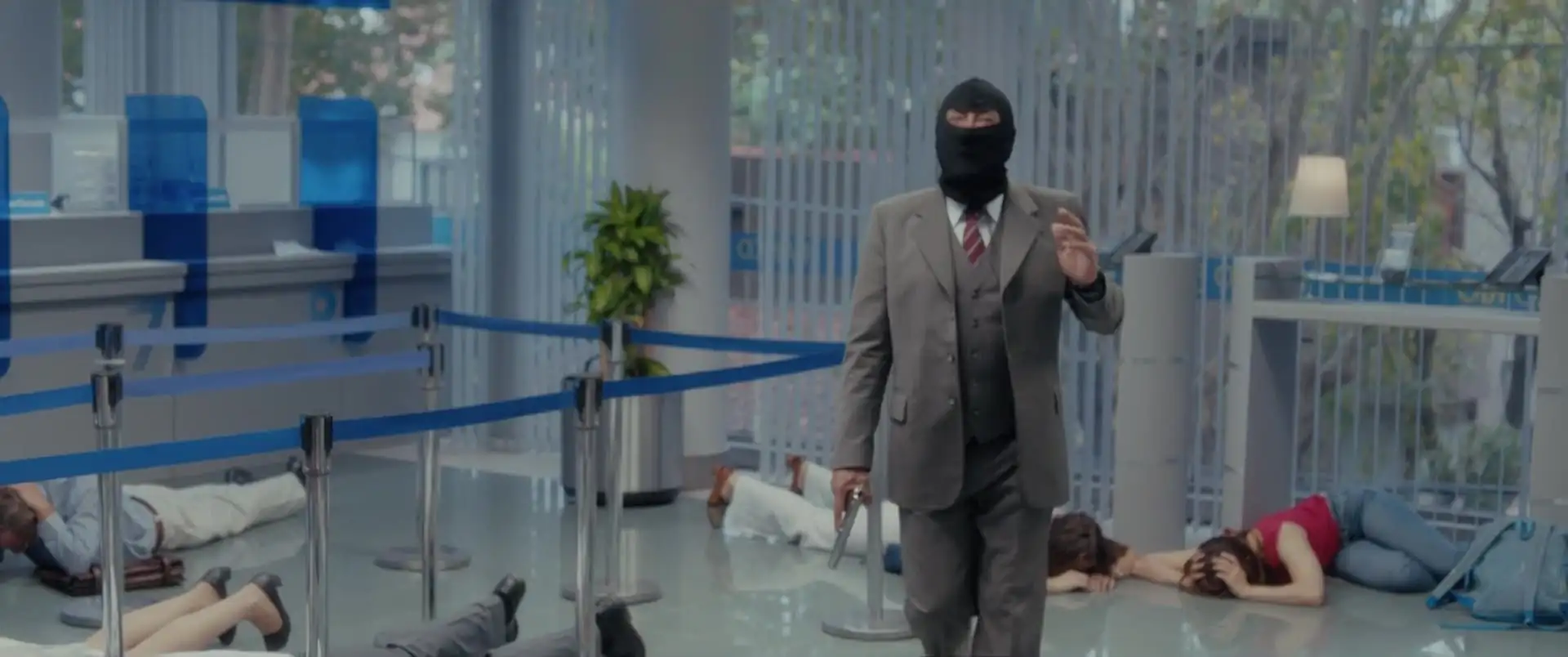 download the heist of the century (2021) dual audio [hindi-spanish] 480p [400mb] | 720p [950mb] | 1080p [2gb]