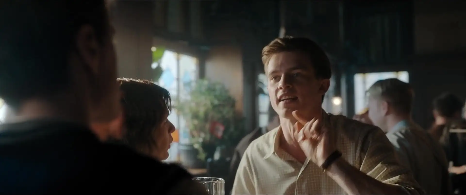 download netflix munich: the edge of war (2022) dual audio [hindi-english] 480p [450mb] | 720p [1.2gb] | 1080p [2.5gb]