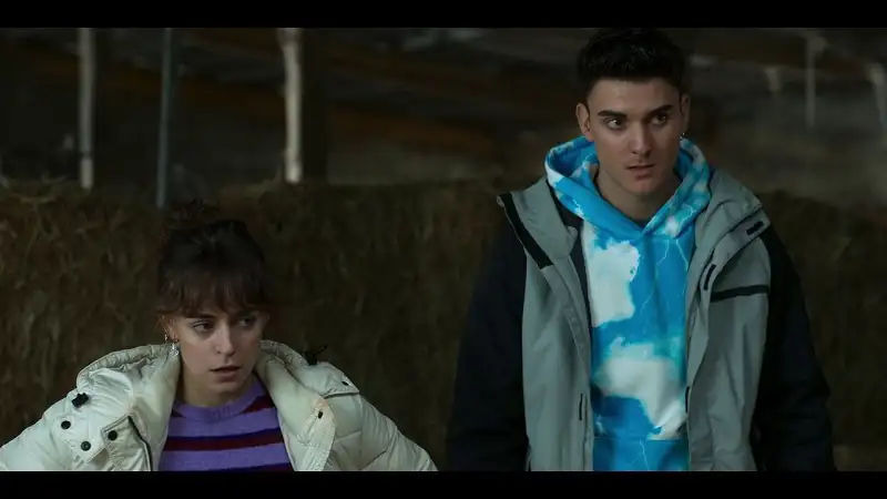 screenshot 567dd4 netflix old dog new tricks 2025