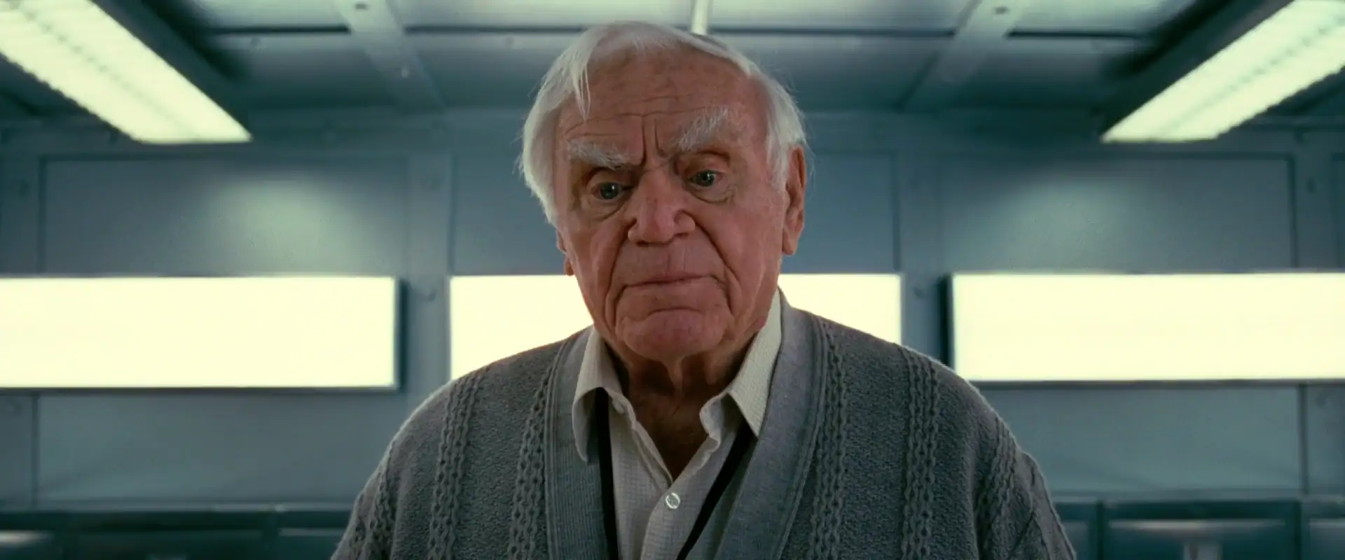 download red (2010) dual audio {hindi-english} 480p [350mb] | 720p [800mb] | 1080p [1.6gb]