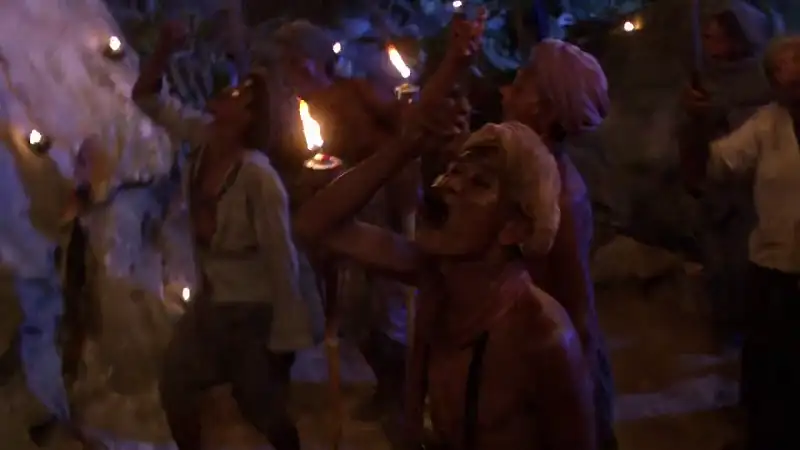 download in the spiders web (2007) dual audio {hindi-english} 480p [300mb] | 720p [900mb]