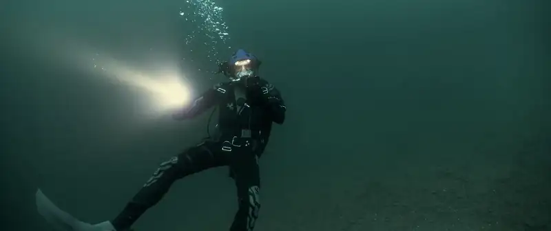 download the deep house (2021) bluray {english with subtitles} full movie 480p [250mb] | 720p [700mb] | 1080p [1.6gb]