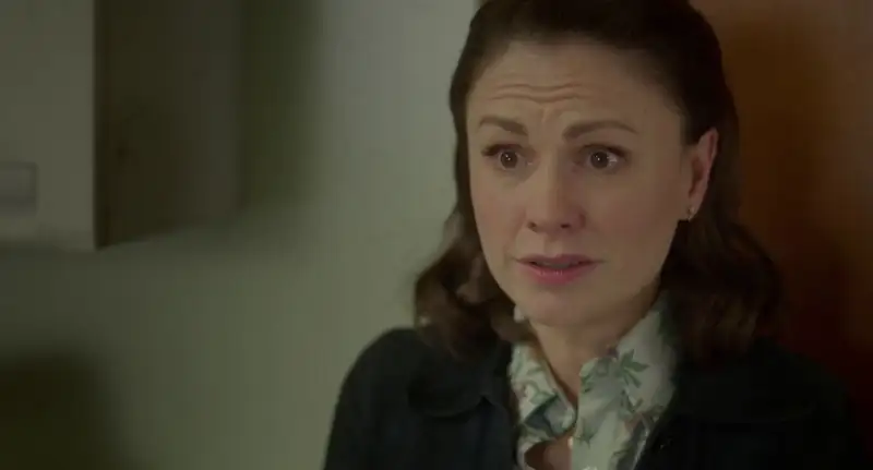 download a friend of the family (season 1) [s01e09 added] english with subtitles 720p web-dl [300mb]