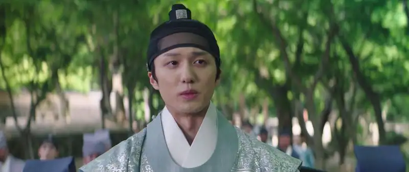 download under the queen’s umbrella (2022) [s01e16 added] {korean with english subtitles} 720p [350mb] web-dl