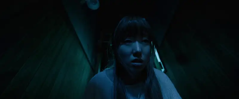 download devil in the lake (2022) web-dl [korean audio with english subtitles] full movie 480p [350mb] | 720p [900mb] | 1080p [3.2gb]