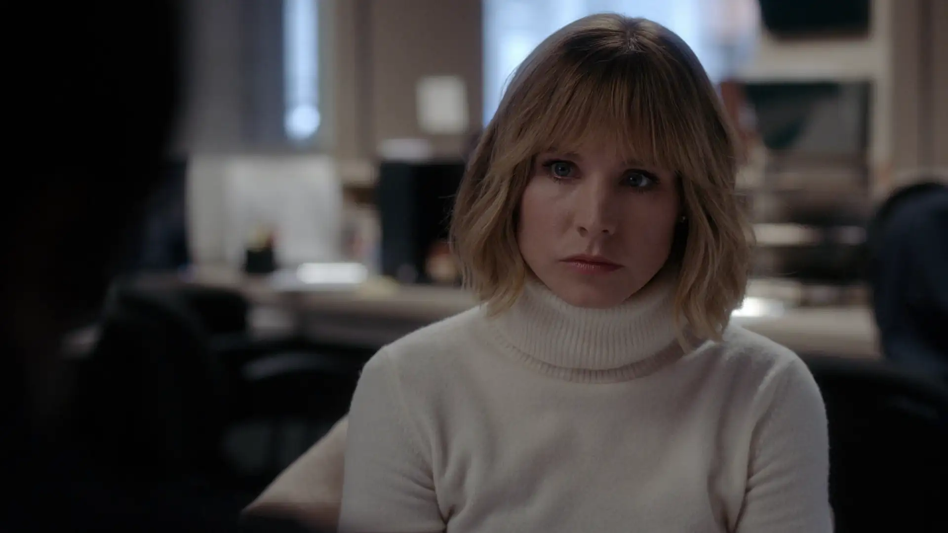 download the woman in the house across the street from the girl in the window (season 1) dual audio [hindi-english] complete netflix web series 480p | 720p | 1080p