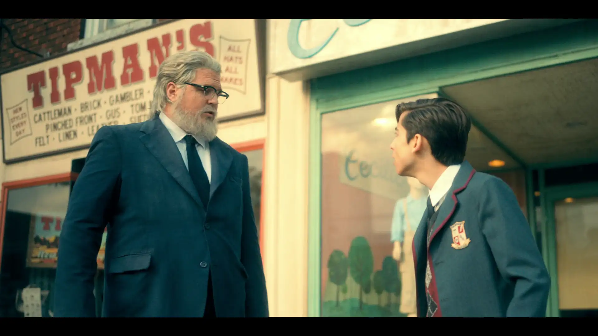 download the umbrella academy (season 2) dual audio {hindi-english} netflix web series 480p [150mb] | 720p [350mb]