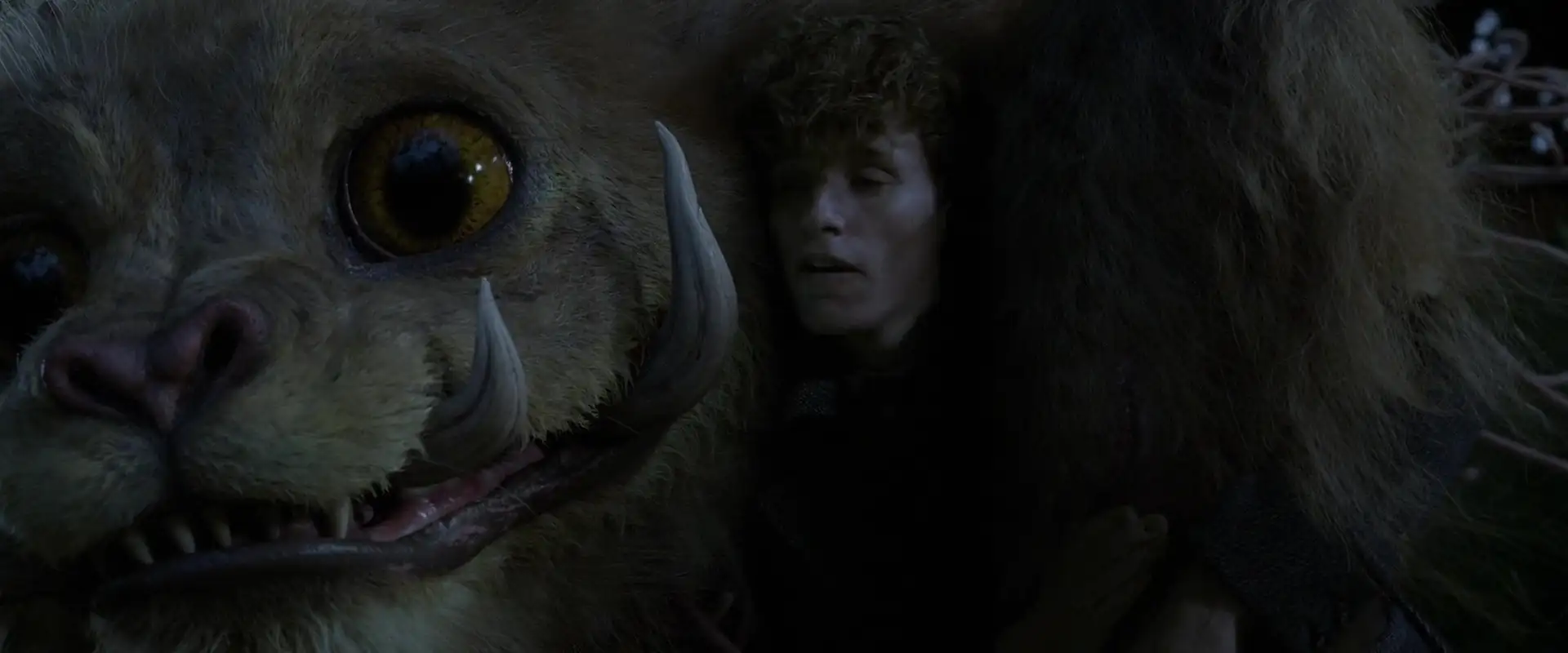 download fantastic beasts 2: the crimes of grindelwald (2018) dual audio {hindi-english} 480p [400mb] | 720p [1.3gb] | 1080p [3gb] | 2160p 4k [7gb]