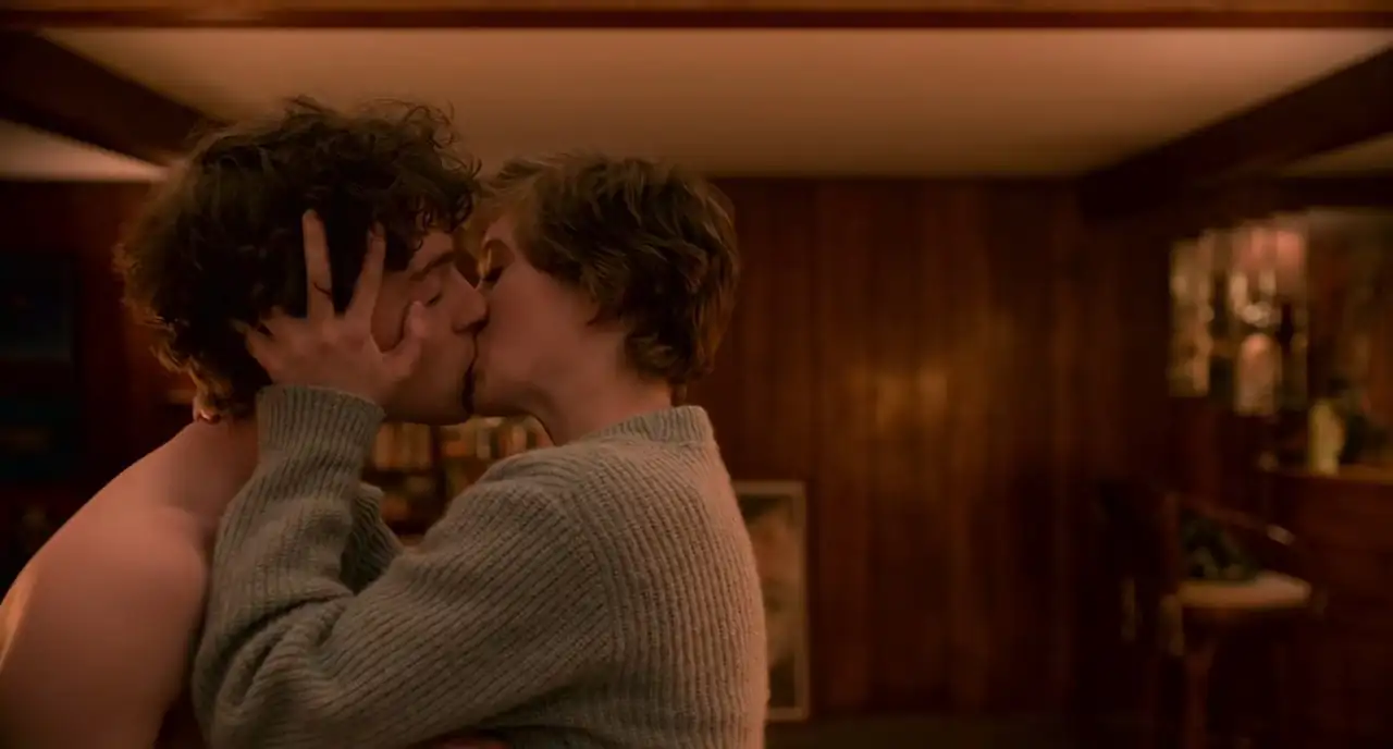 I Am Not Okay With This season 1 Scene 3