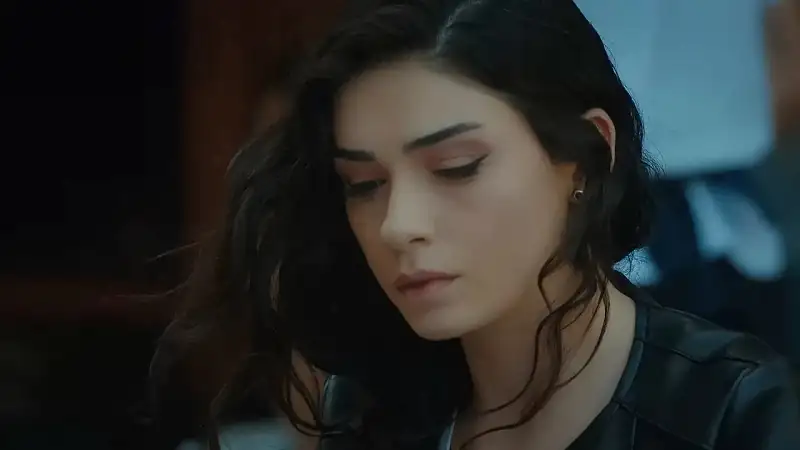 download life of secrets (season 1) dual audio [hindi + turkish] [s01e33 added] disney+ hotstar series 480p | 720p web-dl