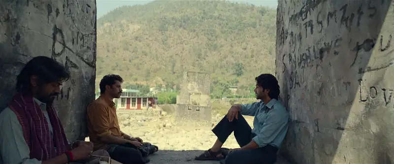 screenshot 880405 guns gulaabs 2023