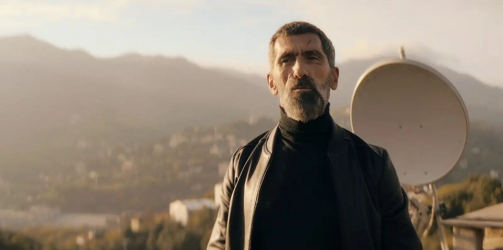 screenshot 8a6e88 crooks season 1