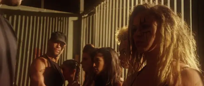 screenshot 8d2aac kiss kiss 2019