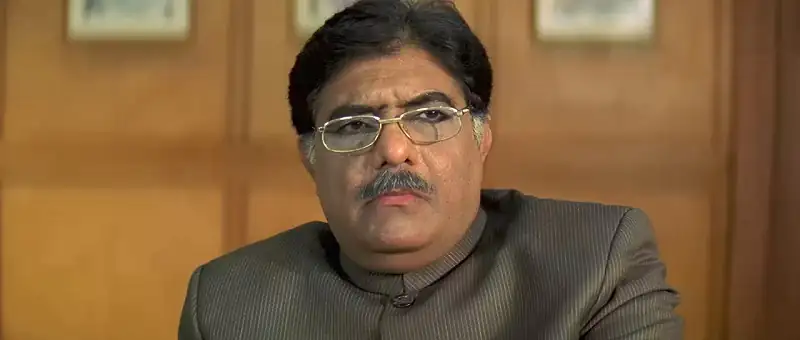 screenshot 8d54c5 qayamat city under threat 2003