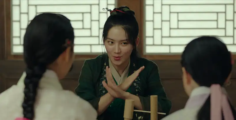 download the forbidden marriage (2022) season 1 [s01e12 added] amazon prime 720p [350mb] web-dl