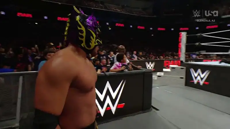 download wwe monday night raw (25th november 2024) english full wwe show 480p 720p 1080p hdrip